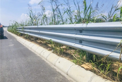 Sản phẩm Hộ lan 3 sóng